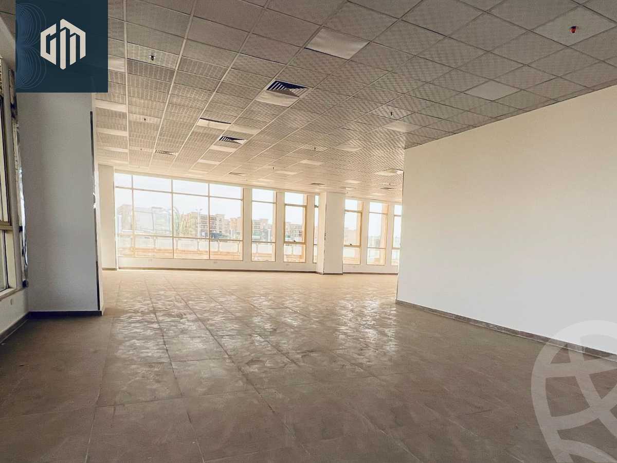 https://aqarmap.com.eg/ar/listing/5902894-for-rent-cairo-new-cairo-mohammed-nagib-axis-st