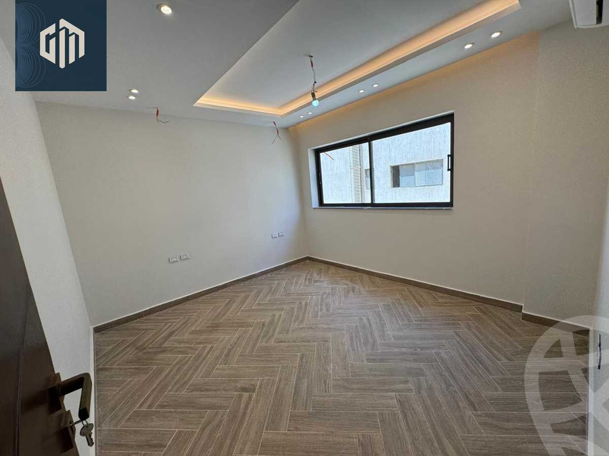 https://aqarmap.com.eg/en/listing/5903971-for-rent-cairo-new-cairo-compounds-lakeview-residence