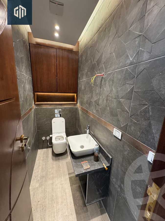 https://aqarmap.com.eg/en/listing/5903971-for-rent-cairo-new-cairo-compounds-lakeview-residence