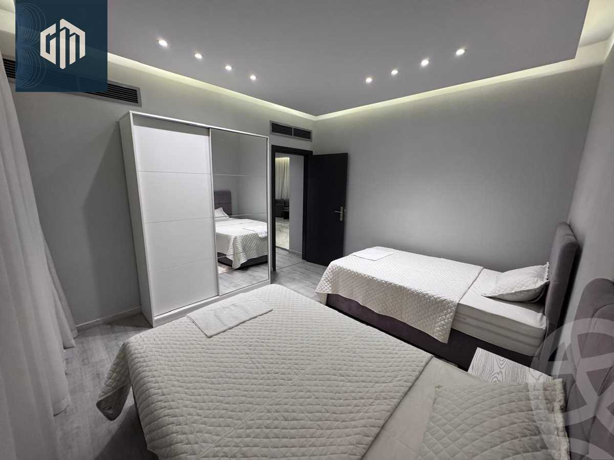 https://aqarmap.com.eg/en/listing/5918066-for-rent-cairo-new-cairo-compounds-lakeview-residence