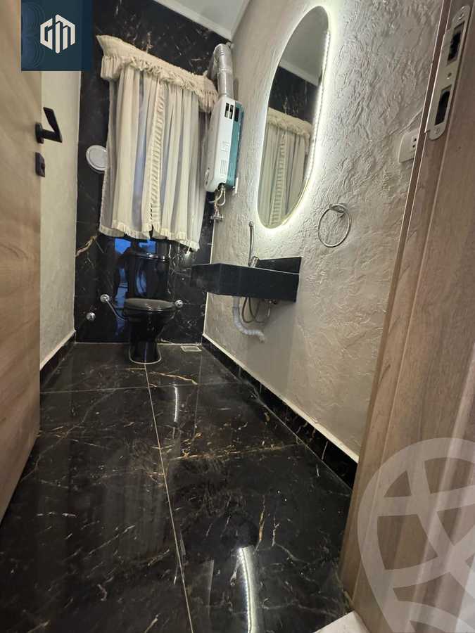 https://aqarmap.com.eg/en/listing/5931275-for-rent-cairo-new-cairo-compounds-lakeview-residence