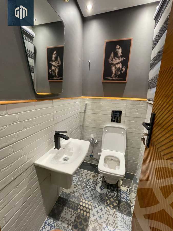 https://aqarmap.com.eg/en/listing/5935092-for-rent-cairo-new-cairo-compounds-lakeview-residence