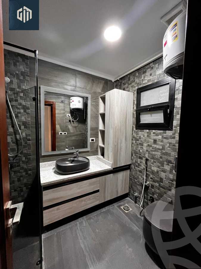 https://aqarmap.com.eg/en/listing/5953461-for-rent-cairo-new-cairo-compounds-villette-kmbwnd-sky-kwndwz-swdyk-villette