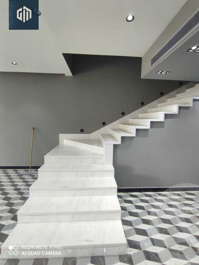 https://aqarmap.com.eg/ar/listing/5954022-for-rent-cairo-new-cairo-compounds-mivida-mivida-parcel
