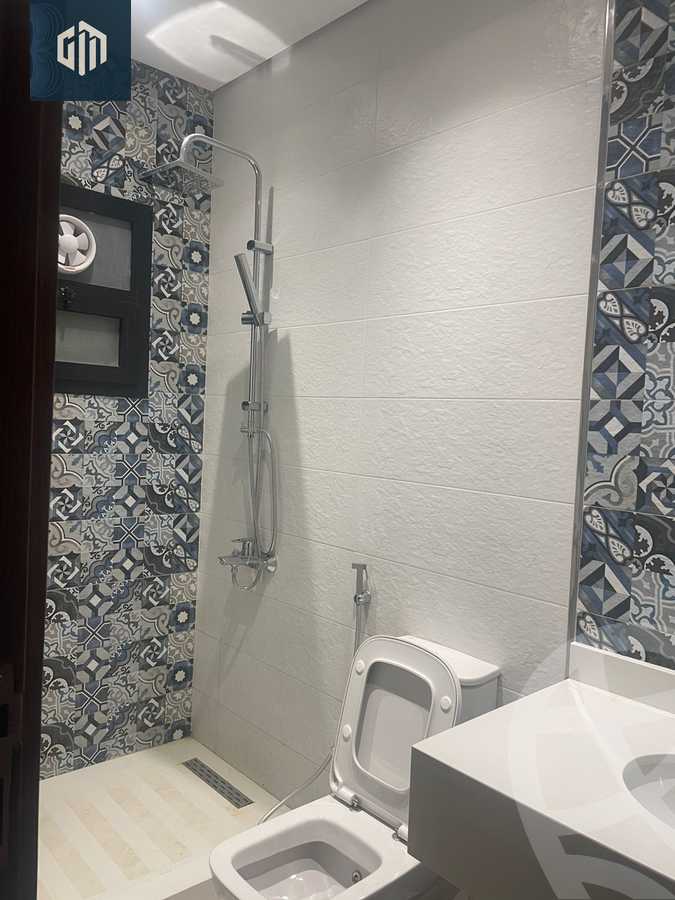https://aqarmap.com.eg/en/listing/5960990-for-rent-cairo-new-cairo-compounds-villette-kmbwnd-sky-kwndwz-swdyk-villette