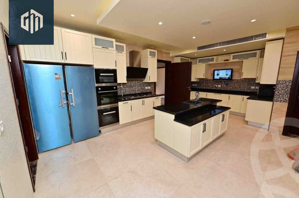 https://aqarmap.com.eg/ar/listing/6023551-for-rent-cairo-new-cairo-compounds-hyde-park-centre-ville-hyde-park