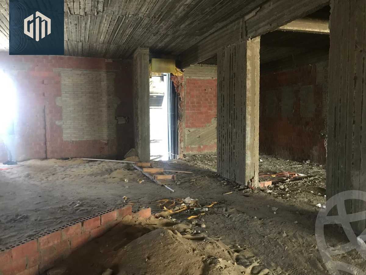 https://aqarmap.com.eg/ar/listing/6029265-for-rent-cairo-new-cairo-compounds-rock-gold-mall-el-batal