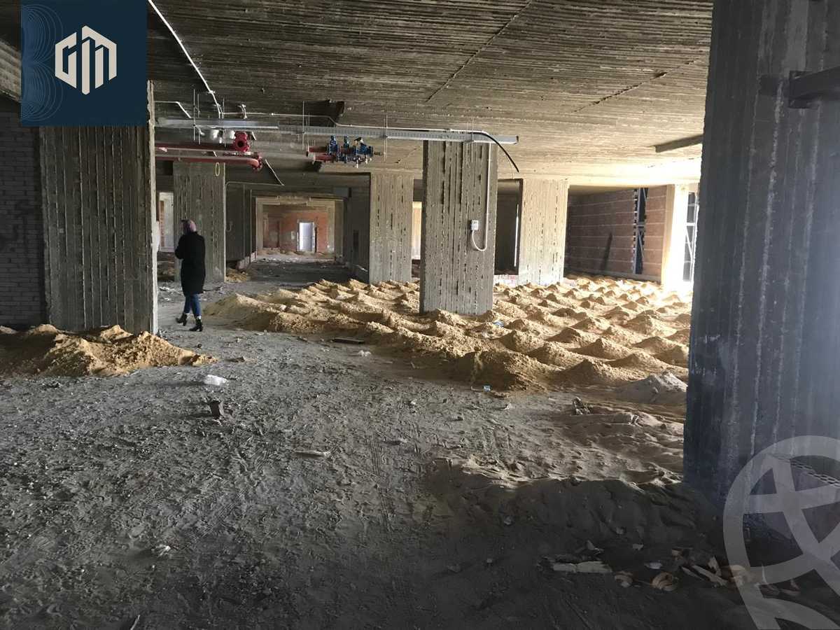 https://aqarmap.com.eg/ar/listing/6029265-for-rent-cairo-new-cairo-compounds-rock-gold-mall-el-batal