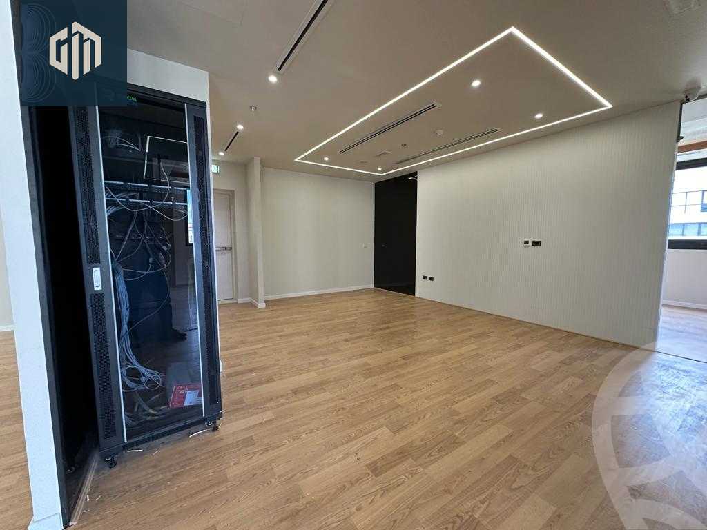 https://aqarmap.com.eg/en/listing/6034270-for-sale-cairo-new-cairo-compounds-mivida-mivida-business-park-emaar