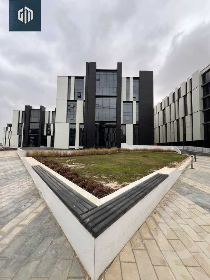 https://aqarmap.com.eg/en/listing/6036775-for-rent-cairo-new-cairo-compounds-hyde-park-business-district
