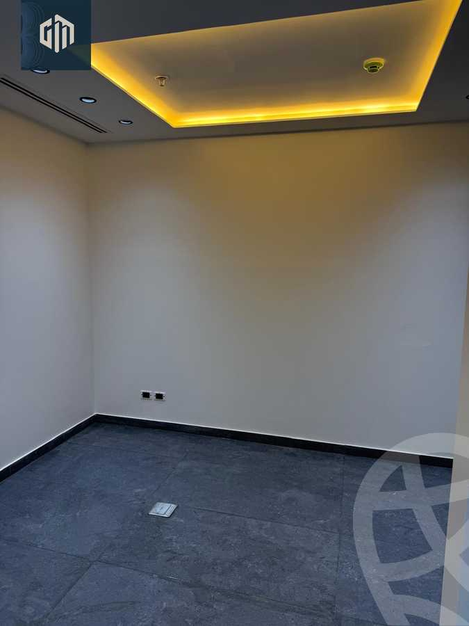 https://aqarmap.com.eg/en/listing/6036956-for-rent-cairo-new-cairo-compounds-hyde-park-centre-ville-hyde-park