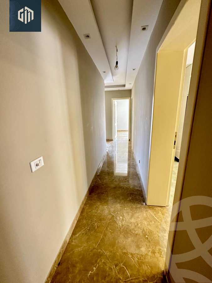 https://aqarmap.com.eg/ar/listing/6046039-for-rent-cairo-new-cairo-compounds-mountain-view-hyde-park