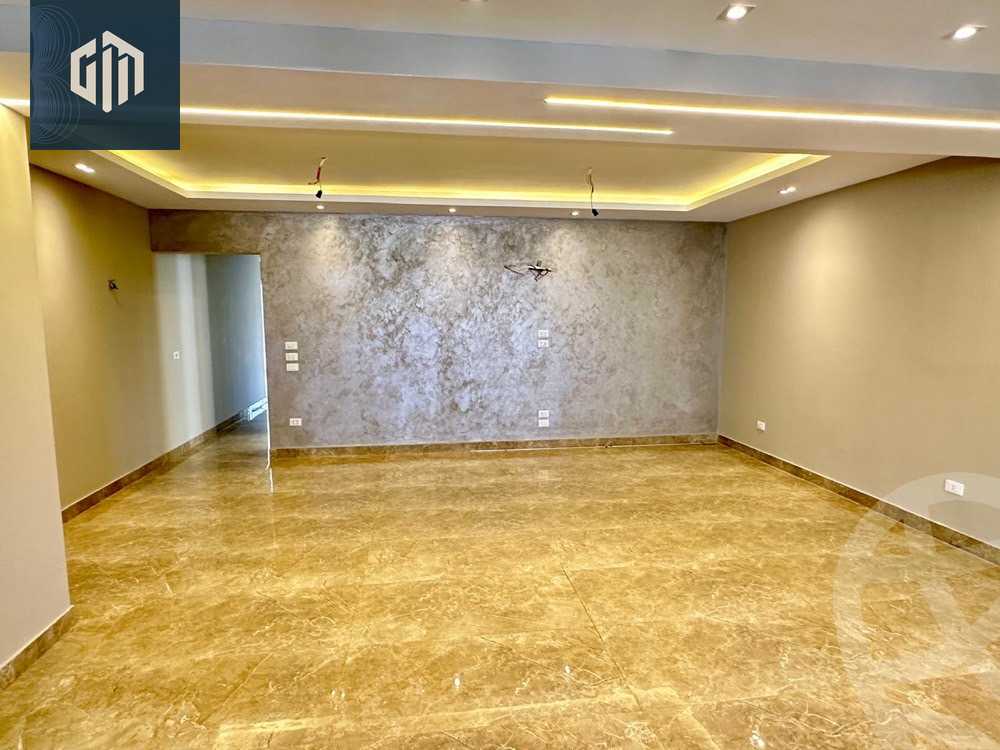 https://aqarmap.com.eg/ar/listing/6046039-for-rent-cairo-new-cairo-compounds-mountain-view-hyde-park