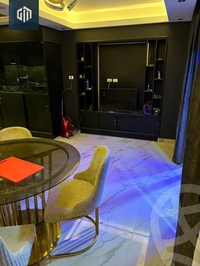 https://aqarmap.com.eg/ar/listing/6051703-for-sale-cairo-new-cairo-compounds-hyde-park-cluster-17-hyde-park