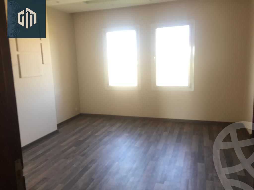 https://aqarmap.com.eg/ar/listing/6056548-for-rent-cairo-new-cairo-compounds-mivida-mivida-parcel