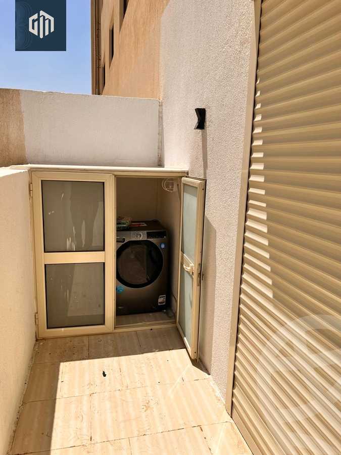 https://aqarmap.com.eg/en/listing/6058975-for-rent-cairo-new-cairo-compounds-lakeview-residence