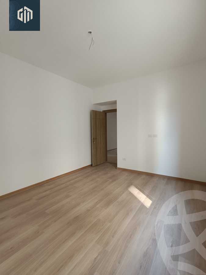 https://aqarmap.com.eg/ar/listing/6065373-for-rent-cairo-new-cairo-compounds-fifth-square