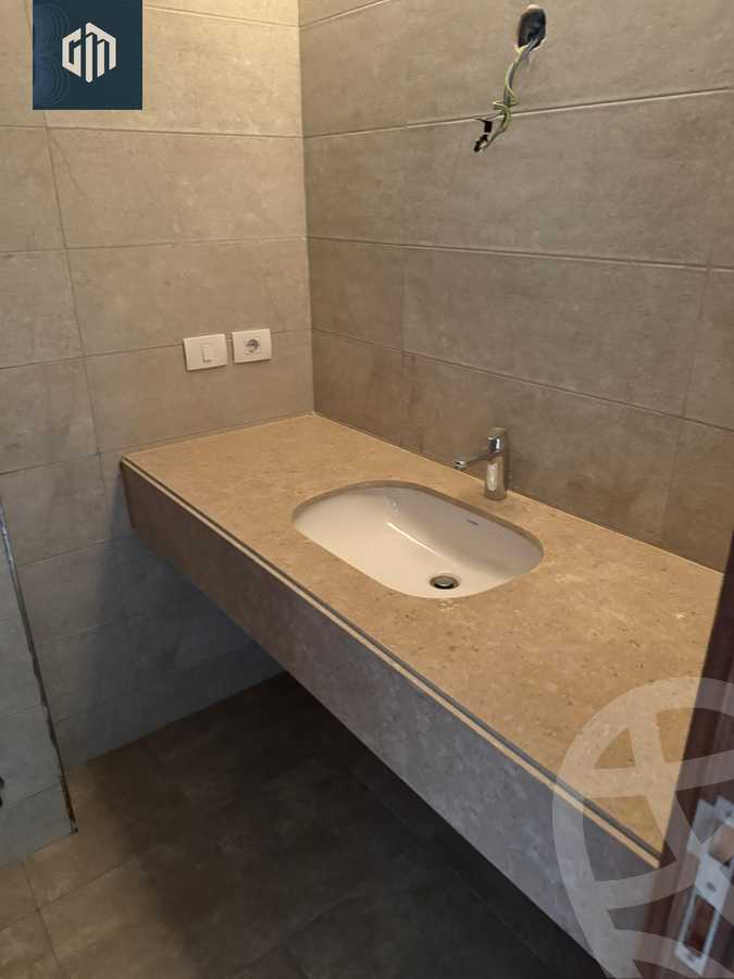 https://aqarmap.com.eg/ar/listing/6081079-for-rent-cairo-new-cairo-compounds-villette-kmbwnd-sky-kwndwz-swdyk-villette