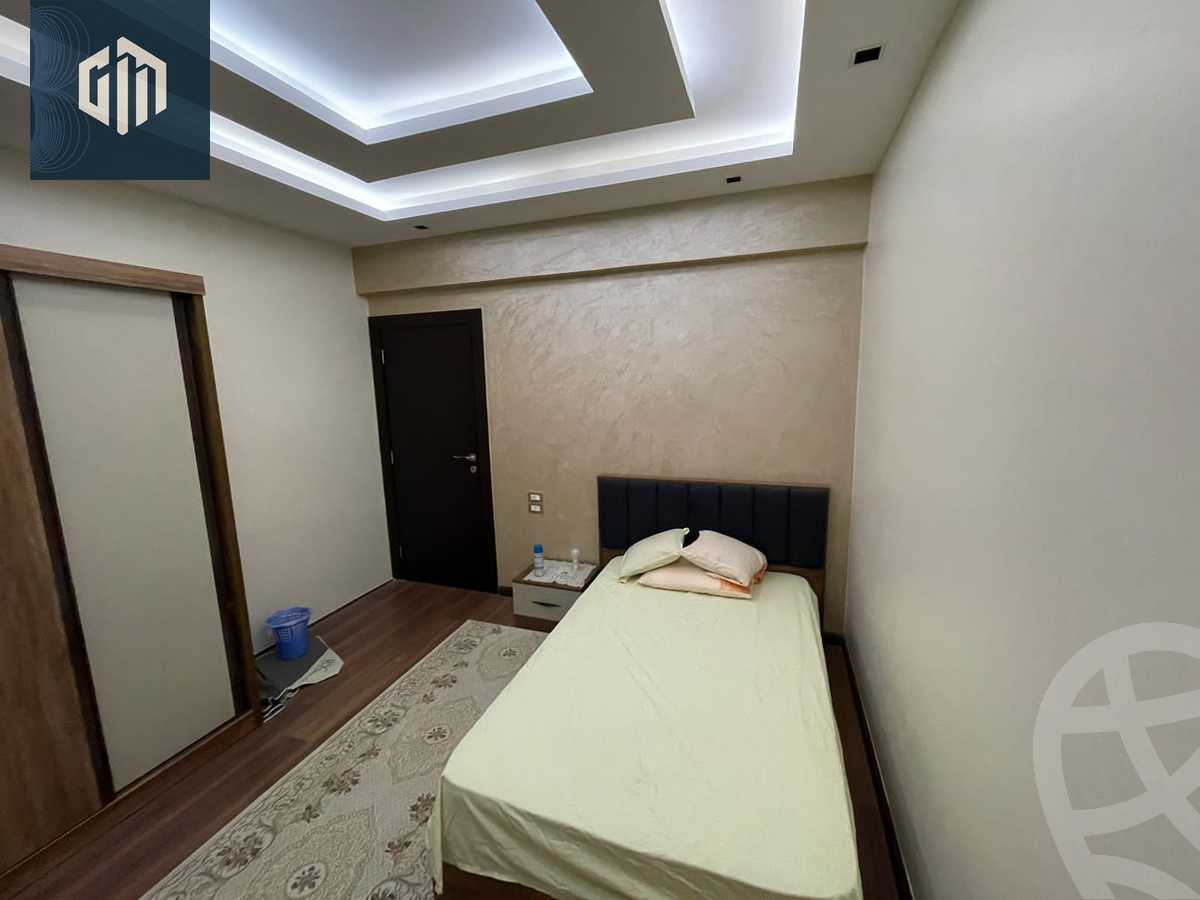 https://aqarmap.com.eg/ar/listing/6105931-for-rent-cairo-new-cairo-compounds-mountain-view-hyde-park