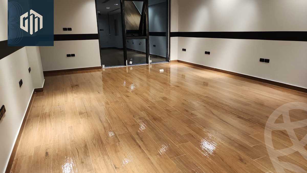 https://aqarmap.com.eg/en/listing/6107347-for-sale-cairo-new-cairo-compounds-hyde-park-centre-ville-hyde-park