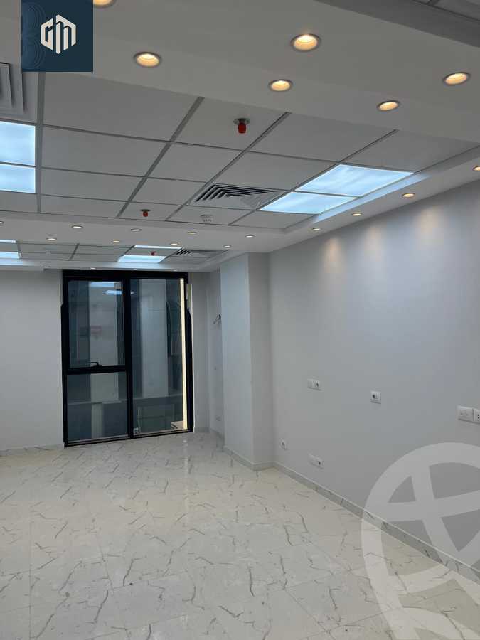 https://aqarmap.com.eg/ar/listing/6107666-for-rent-cairo-new-cairo-compounds-hyde-park-business-district