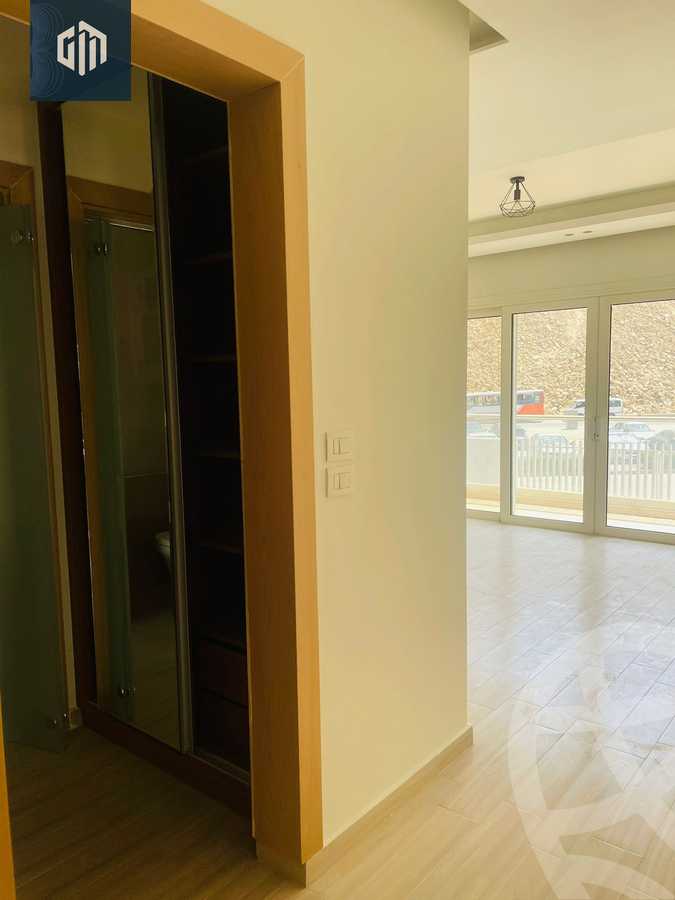 https://aqarmap.com.eg/ar/listing/6111062-for-sale-cairo-new-cairo-compounds-mwntn-fyw-y-syty