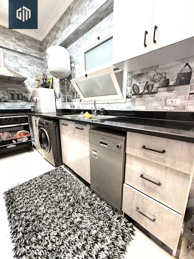 https://aqarmap.com.eg/ar/listing/6117541-for-rent-cairo-new-cairo-compounds-hyde-park-park-corner-hyde-park