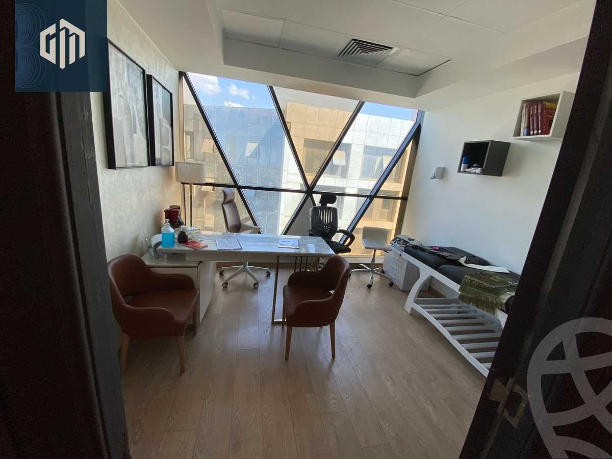 https://aqarmap.com.eg/ar/listing/6118201-for-rent-cairo-new-cairo-90th-street-south-teseen-st