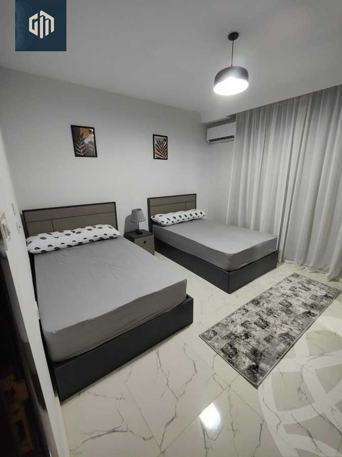 https://aqarmap.com.eg/en/listing/6118314-for-rent-cairo-new-cairo-compounds-hyde-park-centre-ville-hyde-park