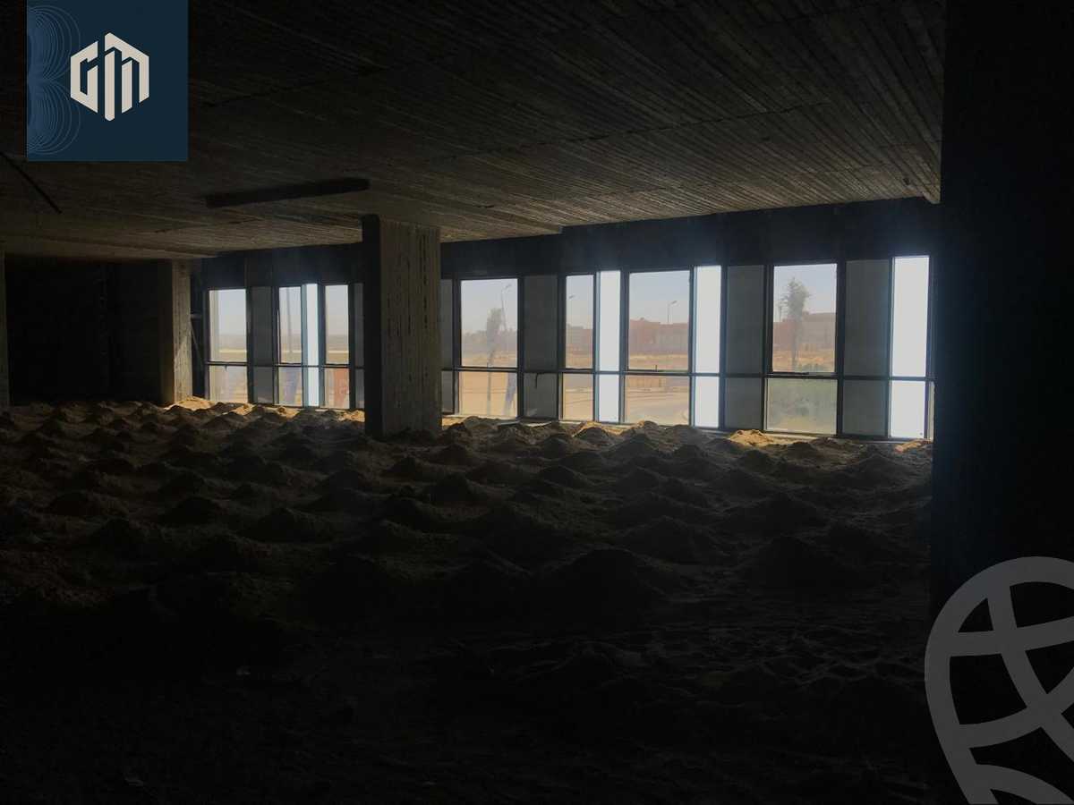 https://aqarmap.com.eg/ar/listing/6124855-for-sale-cairo-new-cairo-compounds-rock-gold-mall