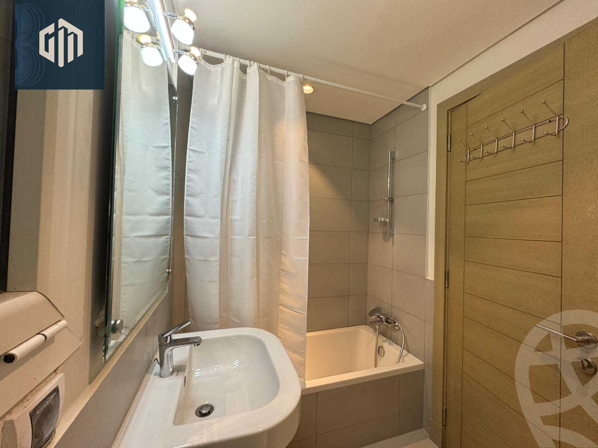 https://aqarmap.com.eg/ar/listing/6125610-for-rent-cairo-new-cairo-compounds-mivida-avenues-residence-mivida