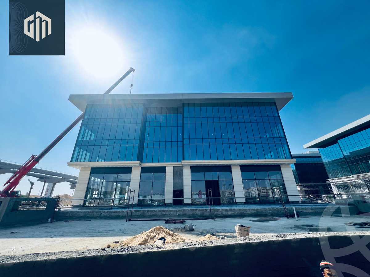 https://aqarmap.com.eg/ar/listing/6129474-for-rent-cairo-new-cairo-compounds-golden-gate-redcon