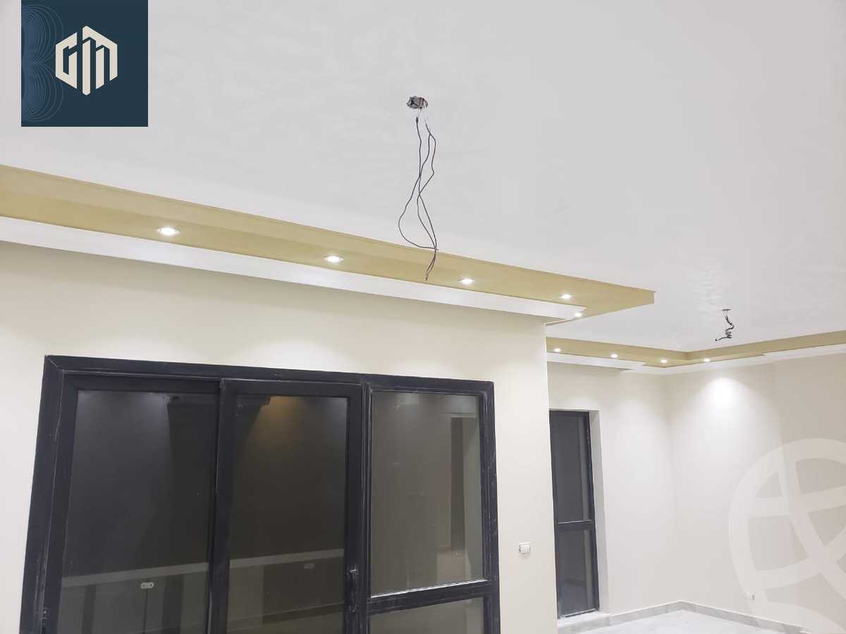 https://aqarmap.com.eg/ar/listing/6129804-for-rent-cairo-new-cairo-compounds-villette-kmbwnd-sky-kwndwz-swdyk-villette