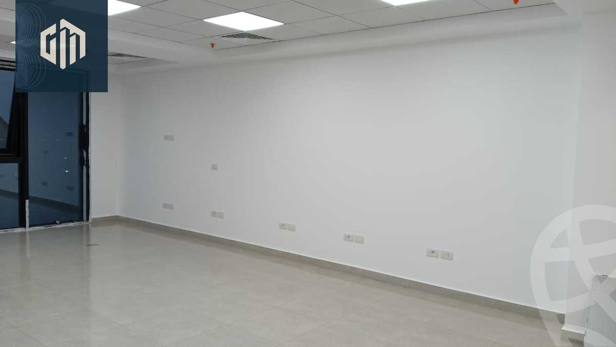 https://aqarmap.com.eg/ar/listing/6132558-for-rent-cairo-new-cairo-compounds-hyde-park-business-district
