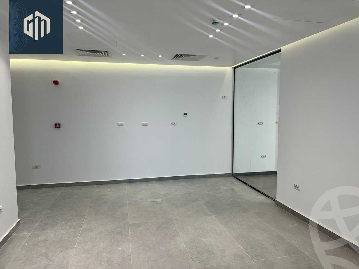 https://aqarmap.com.eg/en/listing/6132655-for-rent-cairo-new-cairo-compounds-hyde-park-centre-ville-hyde-park