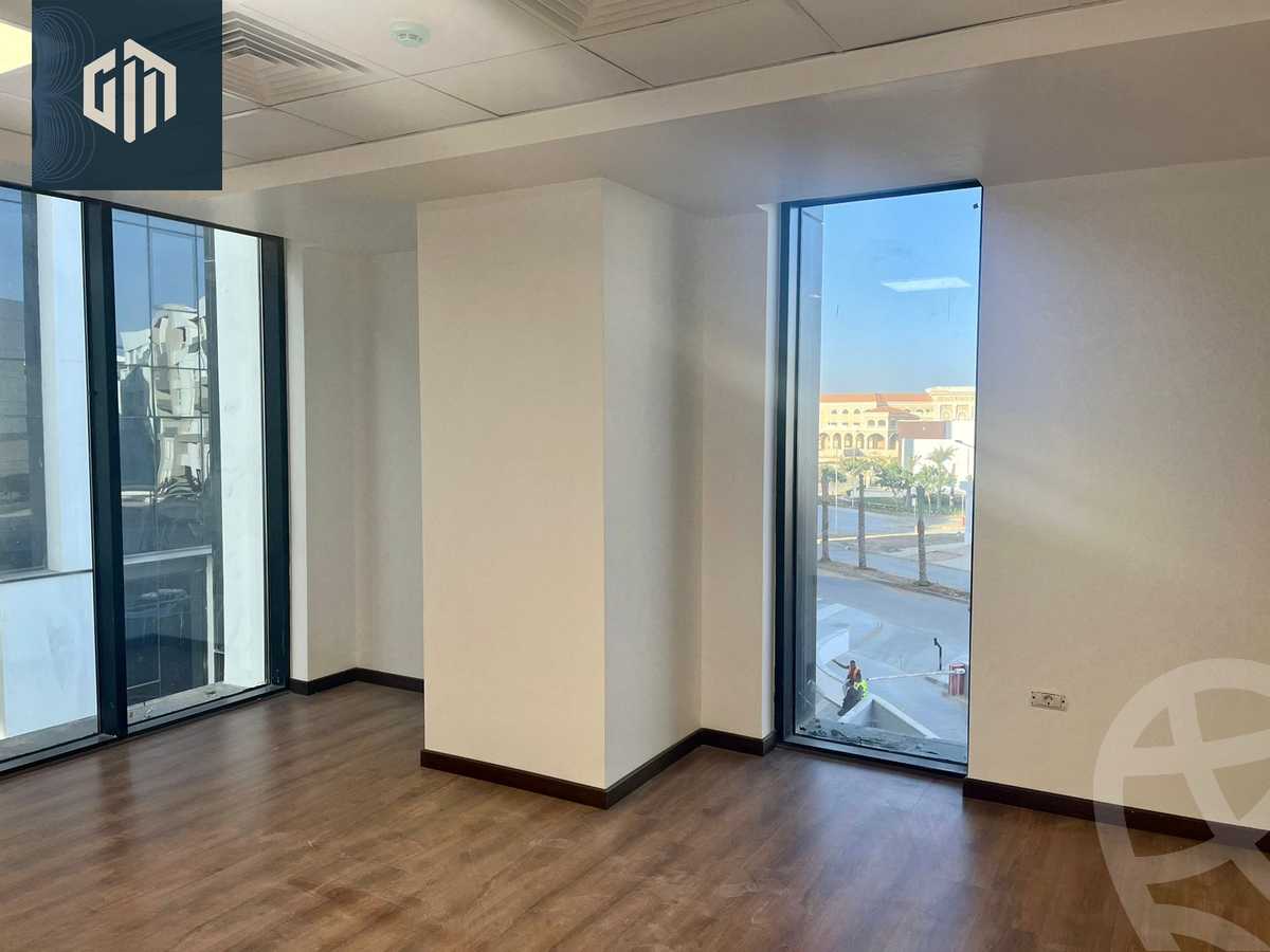https://aqarmap.com.eg/en/listing/6132655-for-rent-cairo-new-cairo-compounds-hyde-park-centre-ville-hyde-park