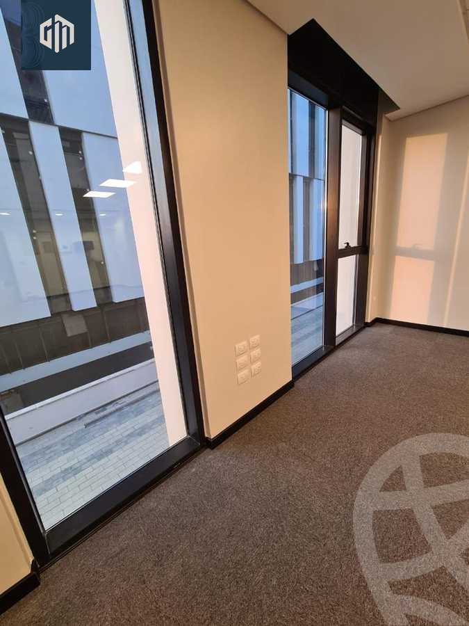 https://aqarmap.com.eg/en/listing/6132775-for-rent-cairo-new-cairo-compounds-hyde-park-centre-ville-hyde-park