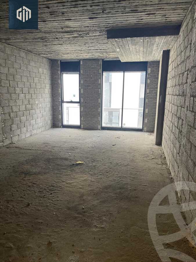 https://aqarmap.com.eg/ar/listing/6132853-for-sale-cairo-new-cairo-compounds-hyde-park-business-district