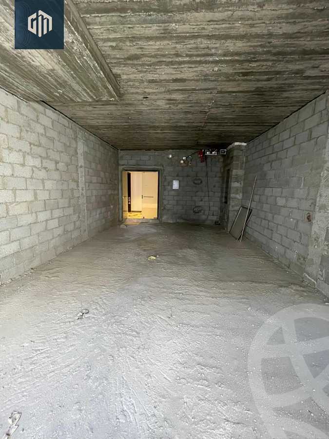 https://aqarmap.com.eg/ar/listing/6132853-for-sale-cairo-new-cairo-compounds-hyde-park-business-district