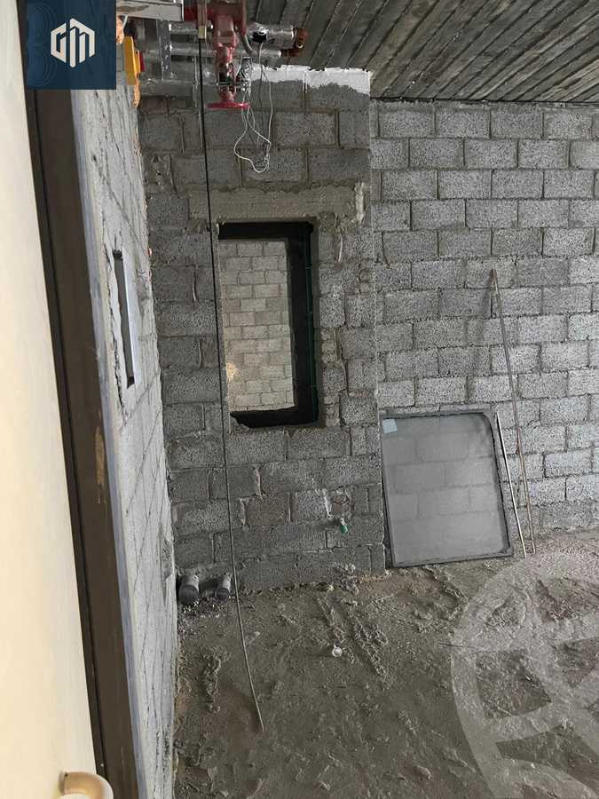 https://aqarmap.com.eg/ar/listing/6132853-for-sale-cairo-new-cairo-compounds-hyde-park-business-district