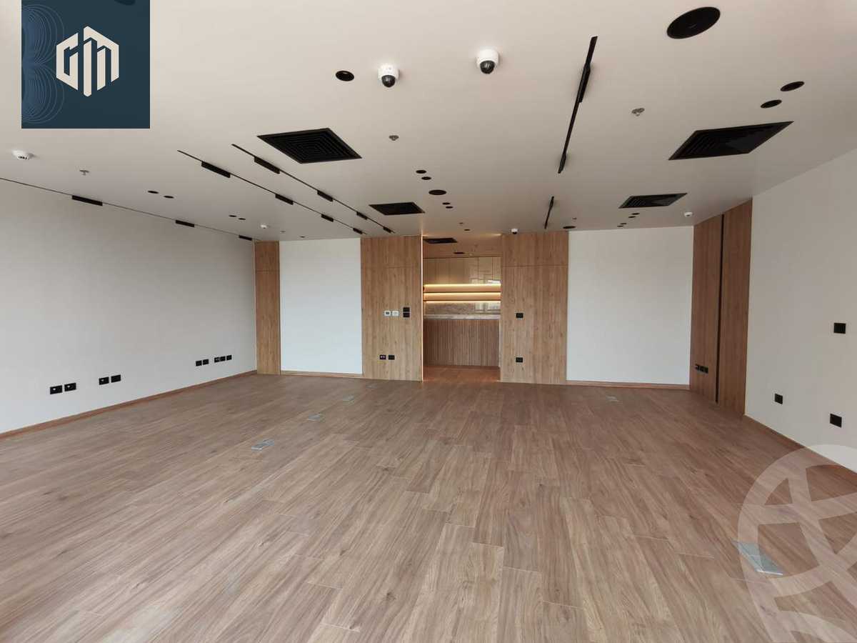 https://aqarmap.com.eg/en/listing/6138116-for-sale-cairo-new-cairo-compounds-mivida-mivida-business-park-emaar
