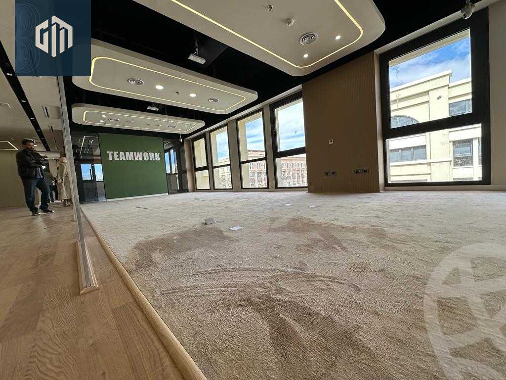 https://aqarmap.com.eg/en/listing/6138409-for-sale-cairo-new-cairo-compounds-mivida-mivida-business-park-emaar
