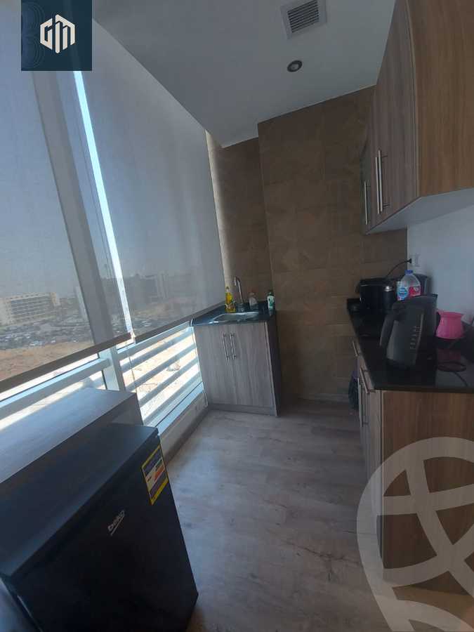 https://aqarmap.com.eg/ar/listing/6140860-for-rent-cairo-new-cairo-compounds-kyrw-kbytl-sntr-ktlyst-llttwyr