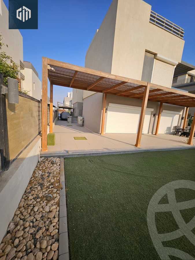 https://aqarmap.com.eg/ar/listing/6141835-for-rent-cairo-new-cairo-compounds-mountain-view-hyde-park