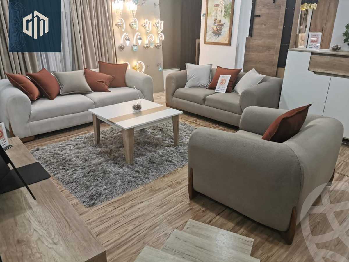 https://aqarmap.com.eg/ar/listing/6146189-for-rent-cairo-new-cairo-compounds-mivida-mivida-parcel