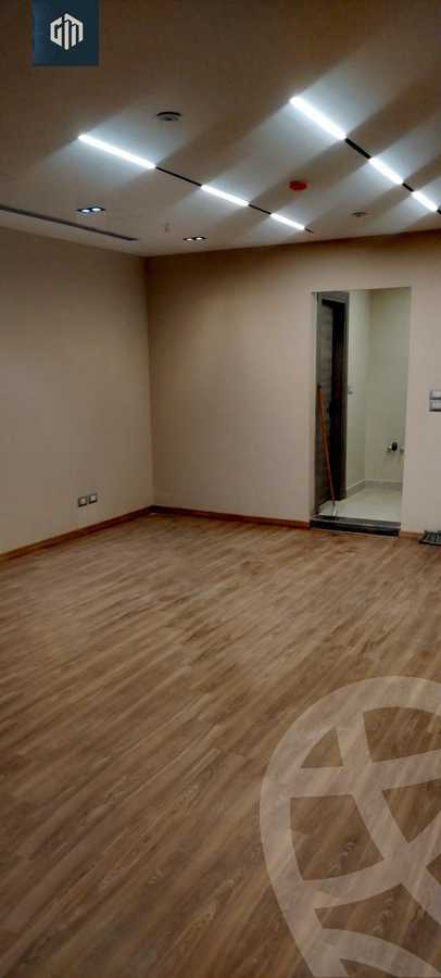 https://aqarmap.com.eg/en/listing/6146303-for-rent-cairo-new-cairo-compounds-hyde-park-centre-ville-hyde-park