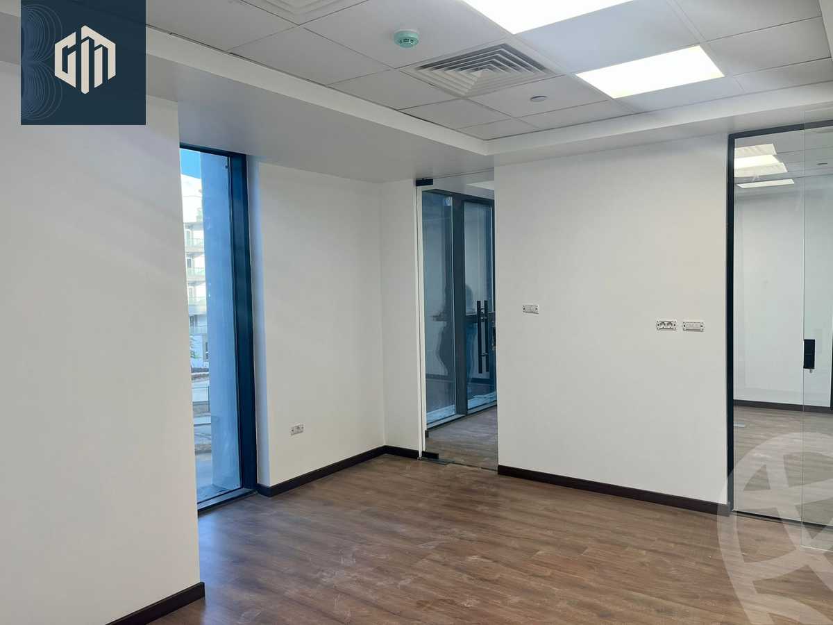 https://aqarmap.com.eg/en/listing/6146369-for-rent-cairo-new-cairo-compounds-hyde-park-centre-ville-hyde-park