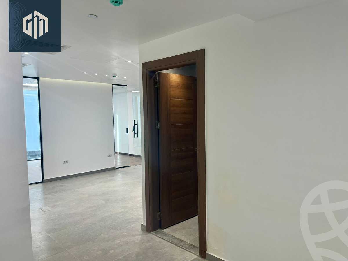 https://aqarmap.com.eg/en/listing/6146369-for-rent-cairo-new-cairo-compounds-hyde-park-centre-ville-hyde-park
