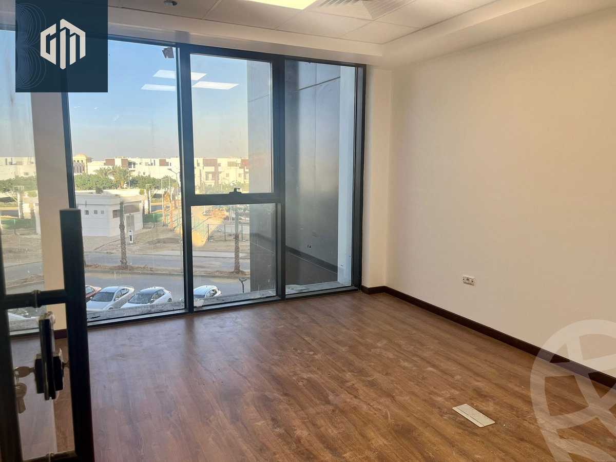 https://aqarmap.com.eg/en/listing/6146369-for-rent-cairo-new-cairo-compounds-hyde-park-centre-ville-hyde-park
