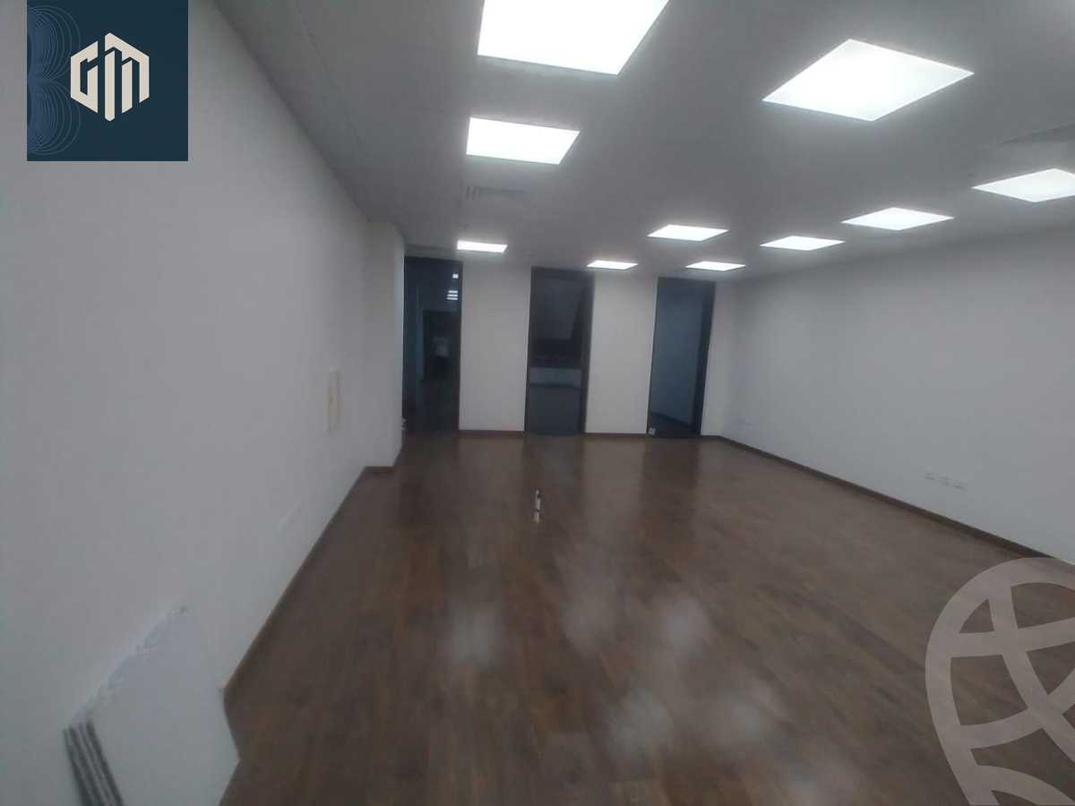 https://aqarmap.com.eg/en/listing/6146388-for-rent-cairo-new-cairo-compounds-hyde-park-centre-ville-hyde-park